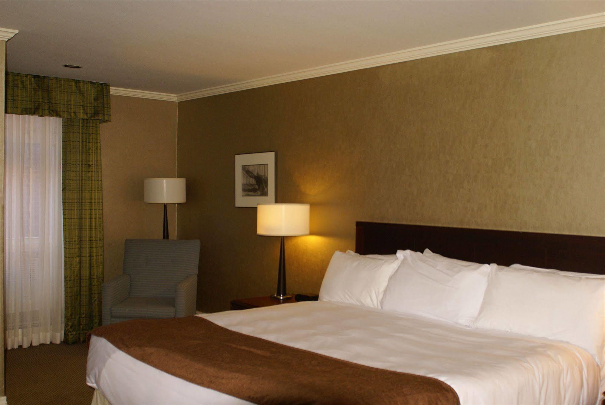 The Hotel On Pownal Charlottetown Eksteriør billede
